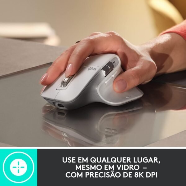Mouse sem fio Logitech MX Master 3S com Sensor Darkfield para Uso em Qualquer Superfície, Design Ergonômico, Clique Silencioso, Conexão USB ou Bluetooth - Cinza Claro - Image 2