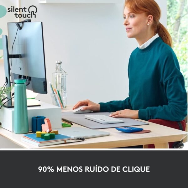 Mouse Sem Fio Logitech Signature M650 com Design de Tamanho Compacto, Clique Silencioso, Botões Laterais Personalizáveis, Conexão USB e Bluetooth - Branco - Image 4