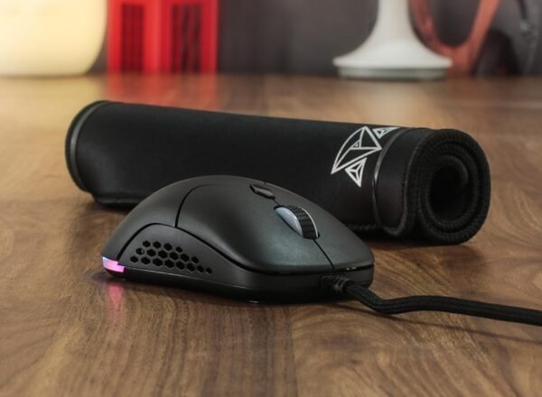 Jogador de mouse adamantiun gladius m11 com mousepad para pc notebook Jogos led rgb com fio cho paracord swicth removível USB 16000 DPI Sensor Pixart 3389 (preto) - Image 5