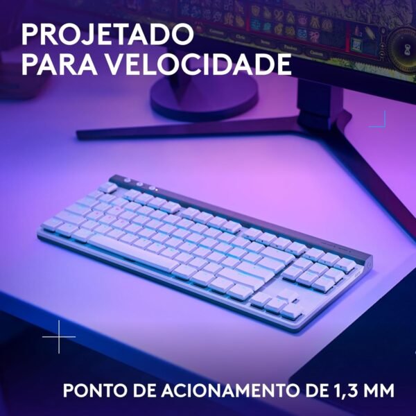 Teclado mecânico jogador sem fio logitech g515 com design tkl, tecnologia levespeed, rgb lightSync, conexão usb ou bluetooth, interruptor gl marrom tátil e bateria recarregá - branco - Image 3